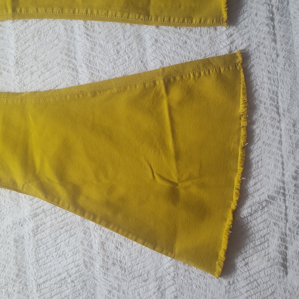 Home Folk Mustard Yellow Wide Flare Women's Pants Size 12 NWT Bell bottom - Picture 2 of 16